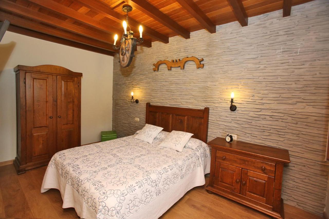 Apartamentos Lagunas Castropol Extérieur photo